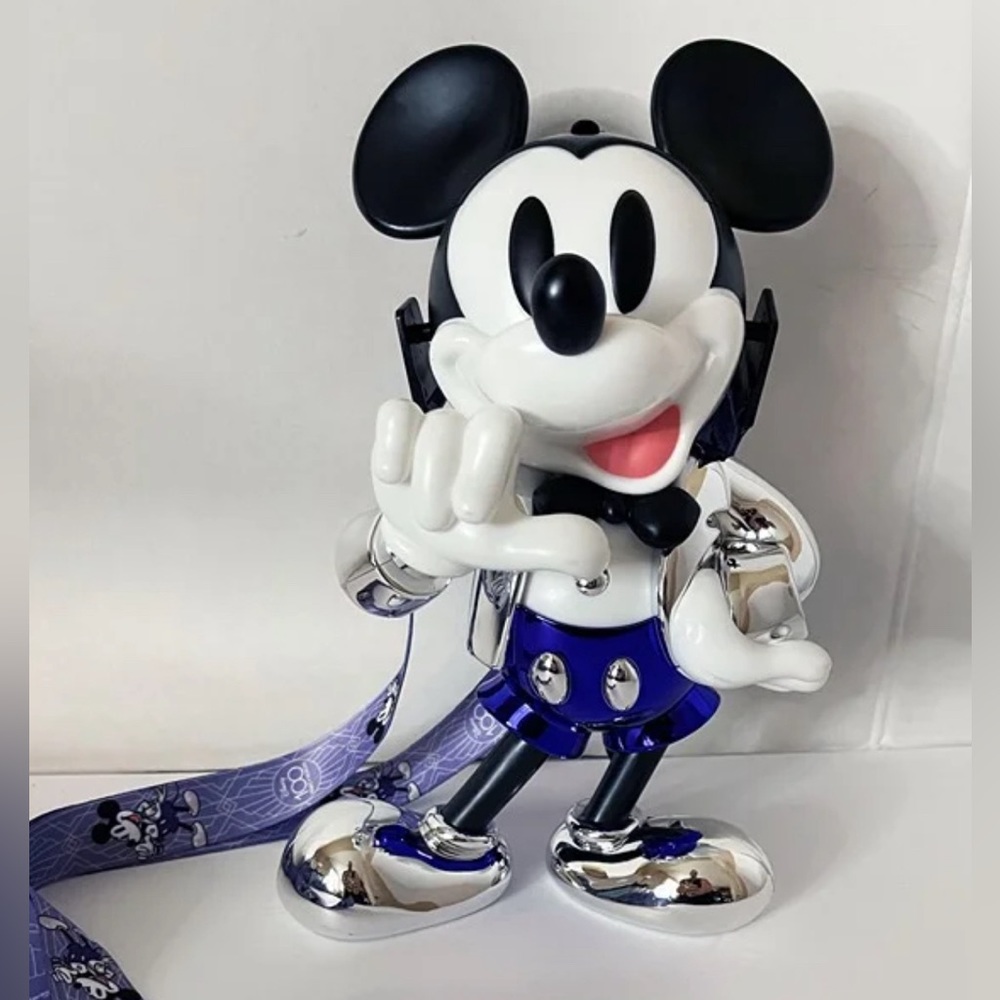 Disney Parks 2023 100th Anniversary Mickey Mouse Sipper Cup
